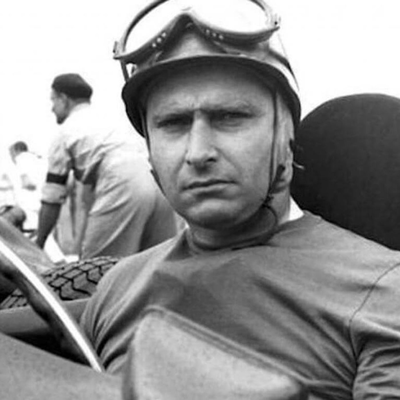 T1 E6 - Juan Manuel Fangio -Guido Fainstein