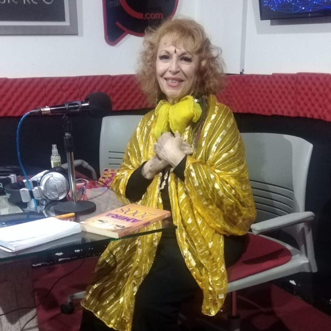 LAS ESTRELLAS DE AMIRA || LA PATRIA ES PRIMERO / LAS PREDICCIONES DE TODOS LOS SIGNOS