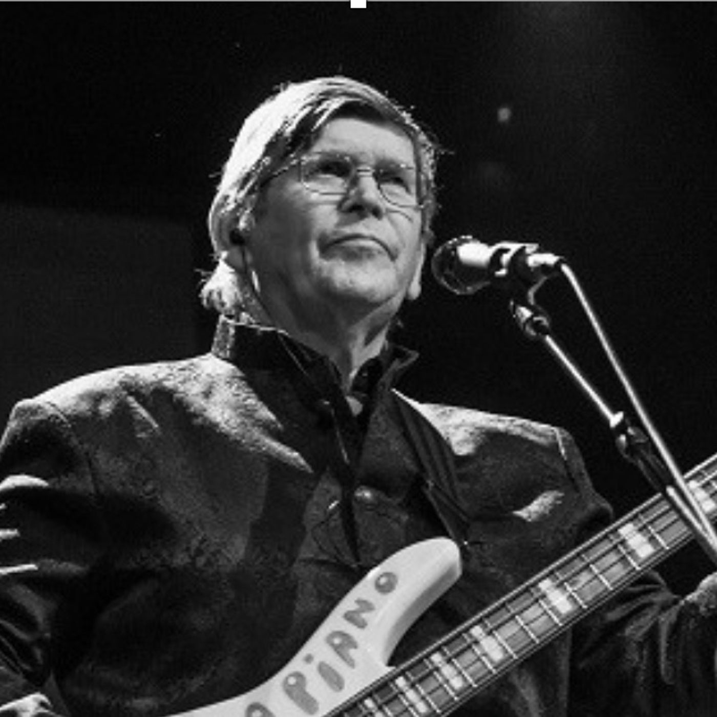 New Pazadiv Artist of the Month, The Chris White Experience