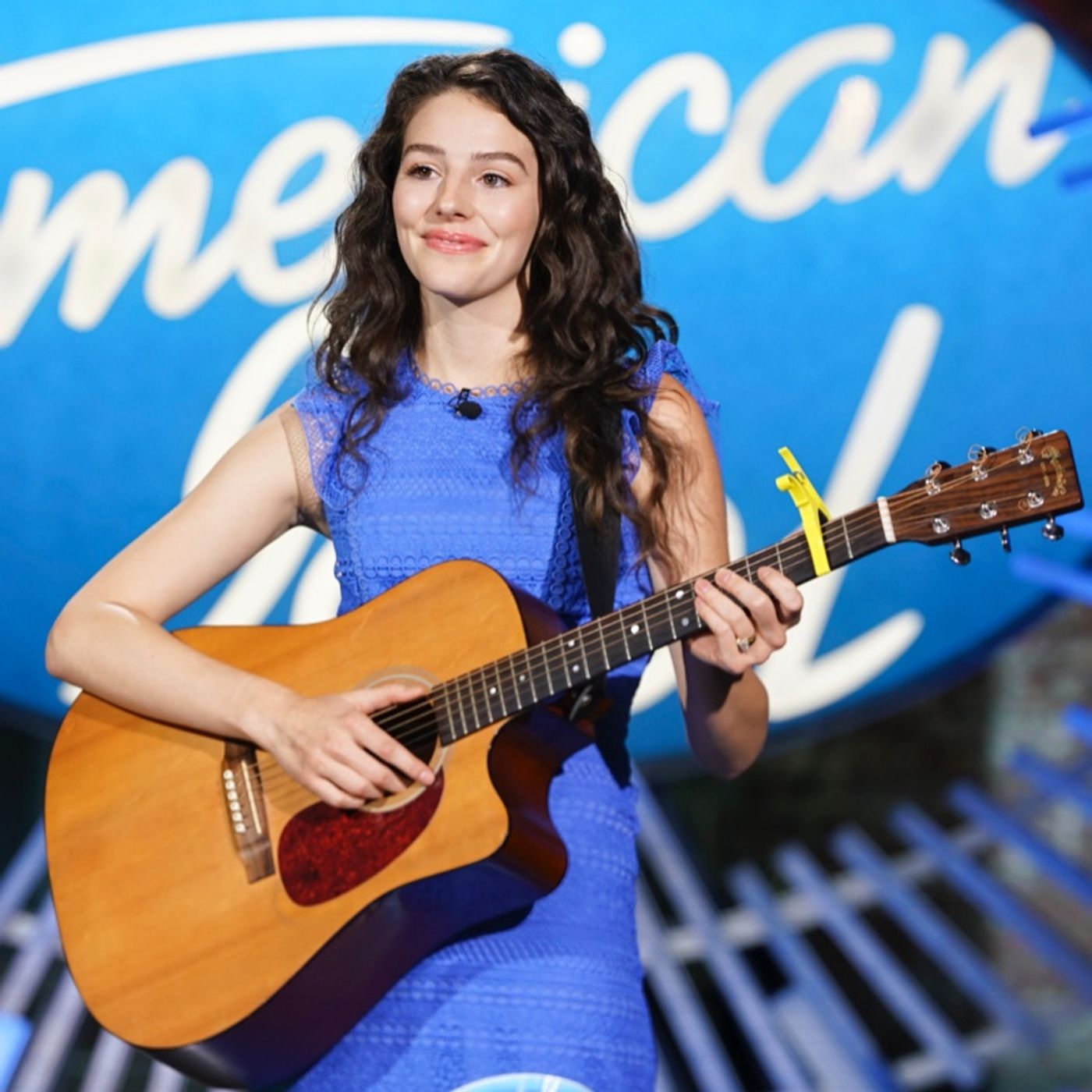 American Idol Artist Evelyn Cormier Exclusive!!! episode artwork