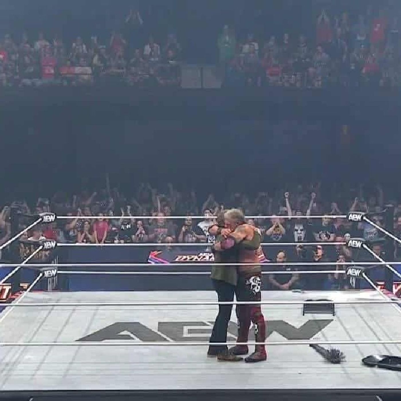 ET reads the Sportskeeda Wrestling Newsletter for Friday, 8/15 and previews both AEW Forbidden Door/WWE Clash in Paris.