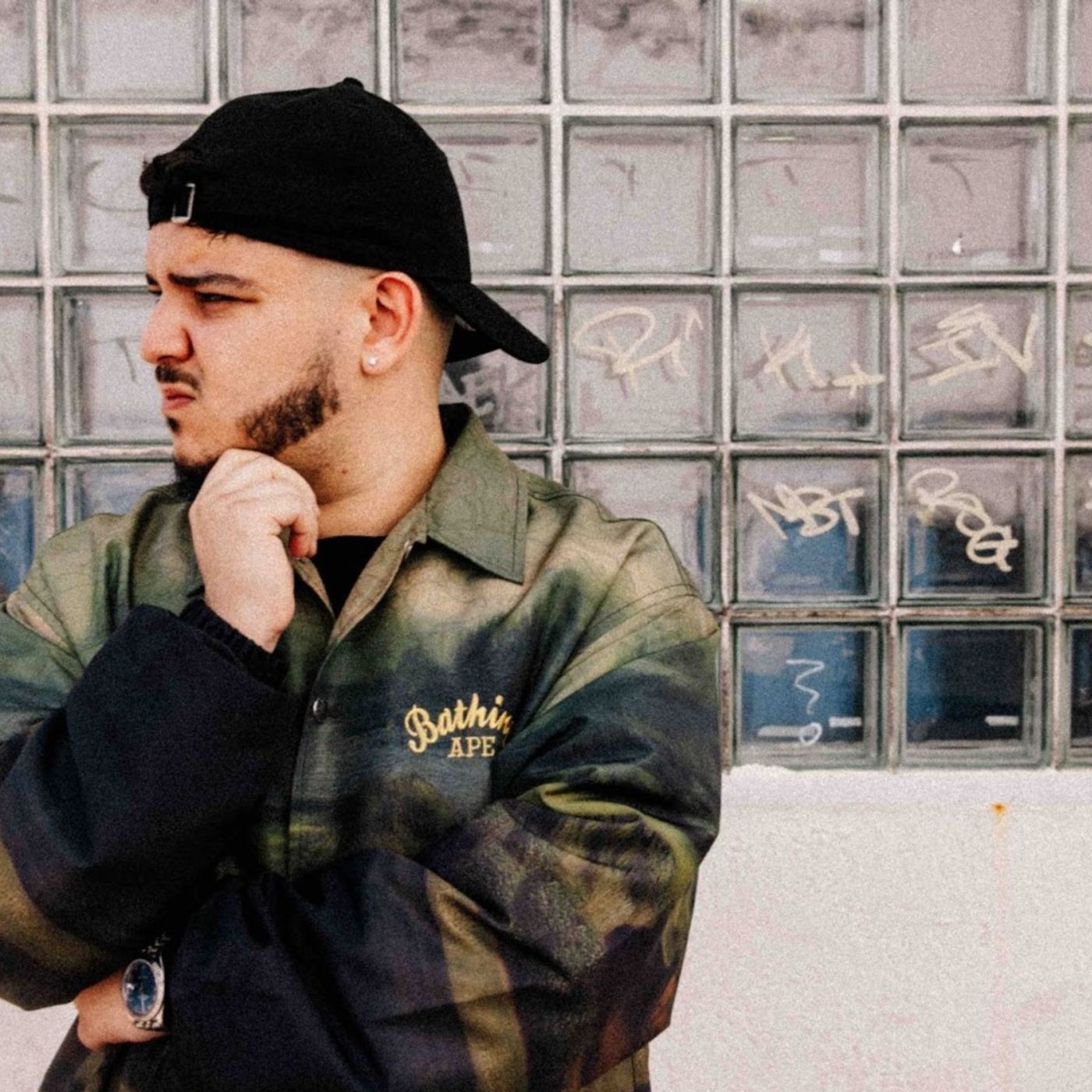 Drum ‘n’ bass DJ Bou goes viral with track sampling flight attendant dealing with irate passenger, then brings her on stage in Las Vegas episode artwork