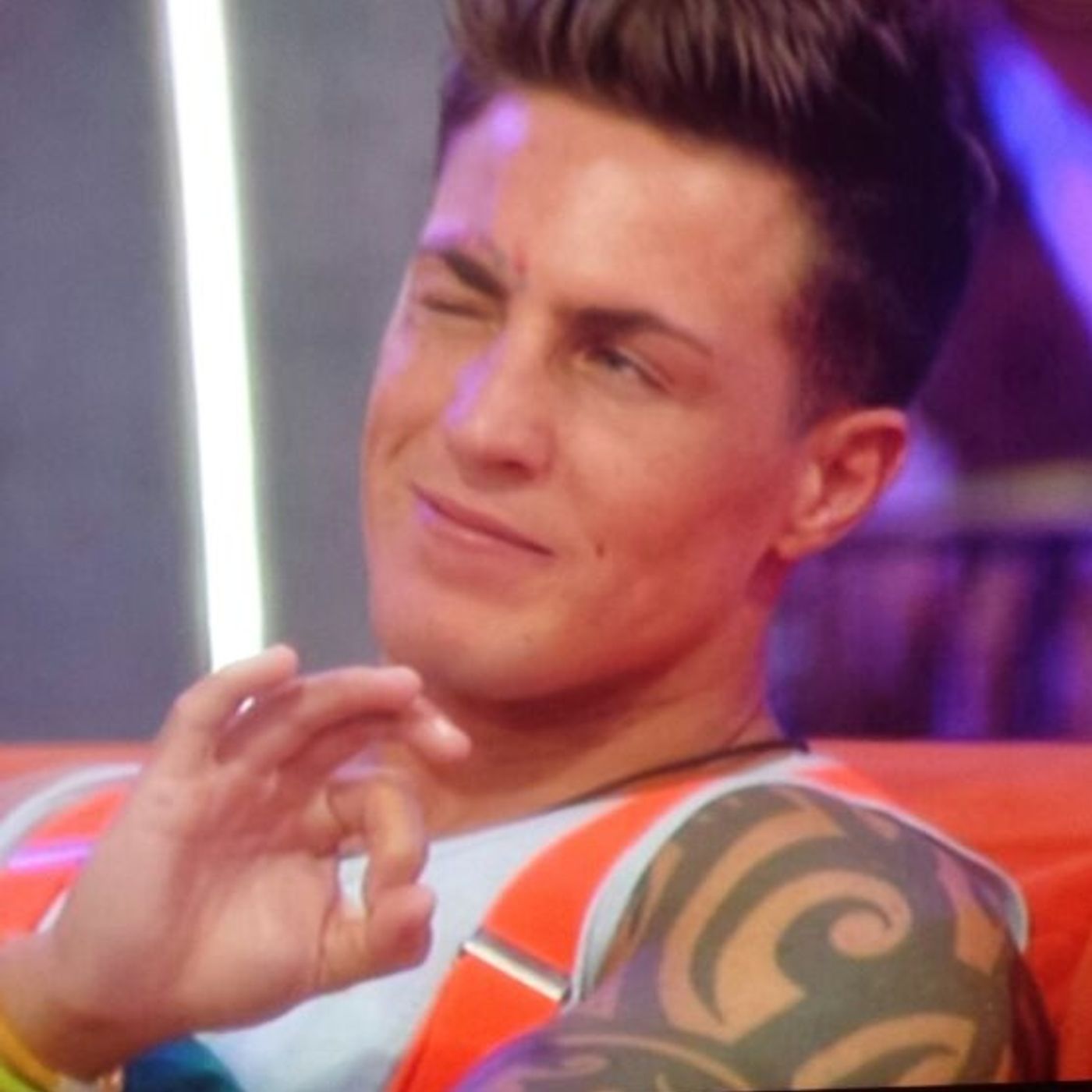 BBUK 2015: KFC party cumbucket episode artwork