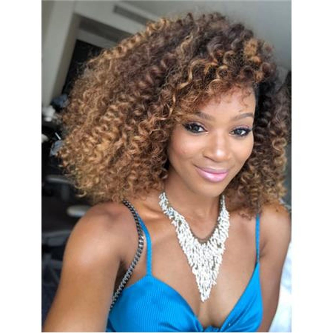 Beauty Talk with Celebrity Hairstylist, Beauty Expert & Author Angela Stevens episode artwork