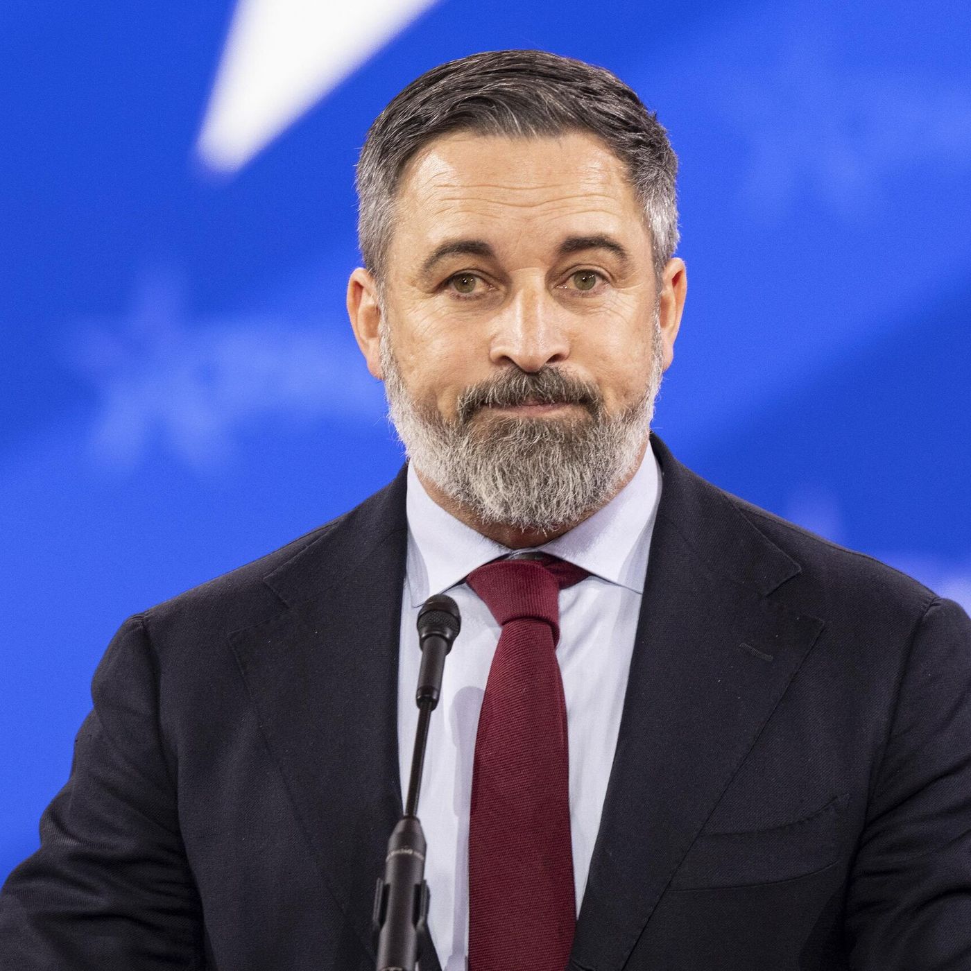 Las Noticias de La Mañana: Las encuestas confirman el desgaste para Vox por su apoyo a Trump