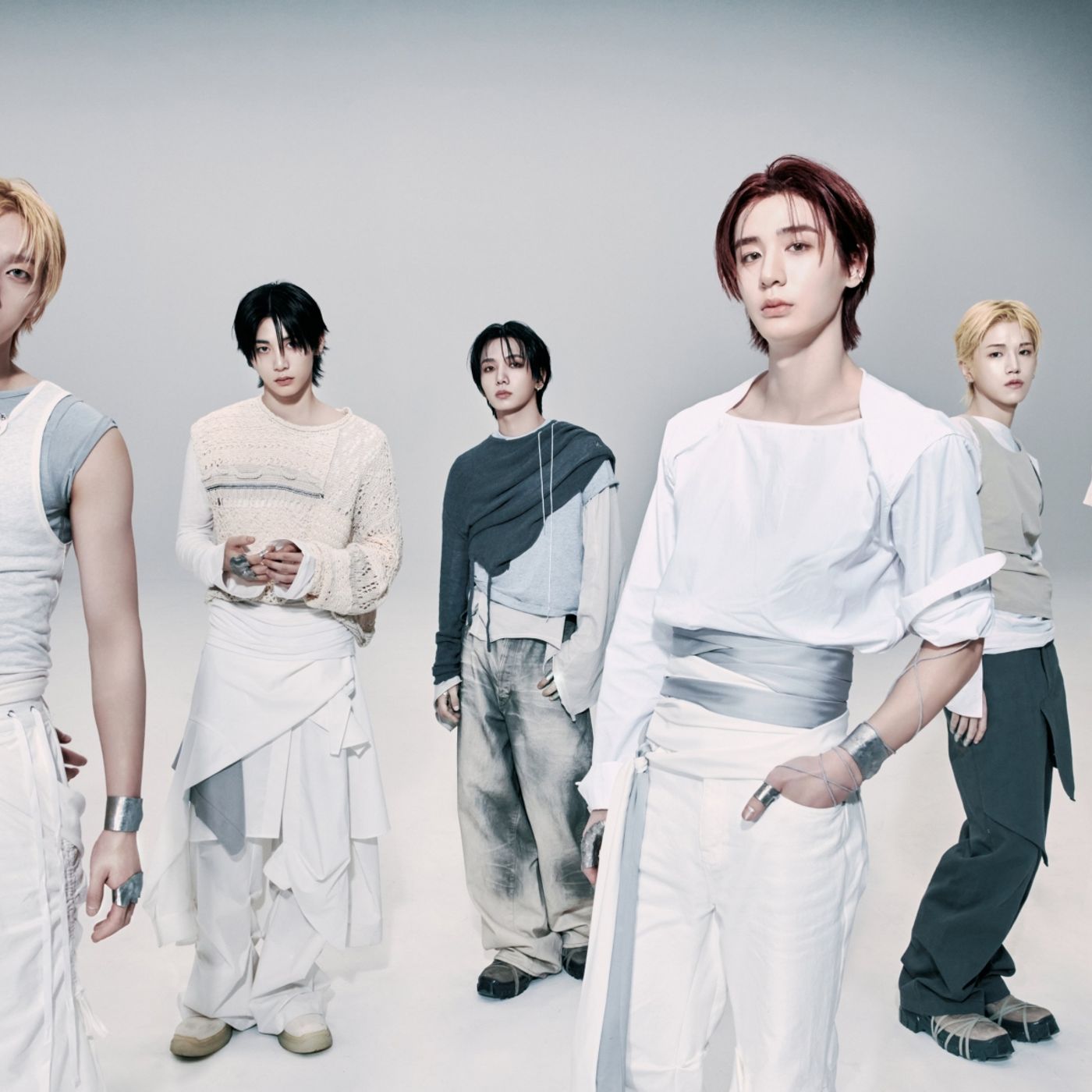 BOYNEXTDOOR Enters Top 20 Of Billboard 200 For 1st Time As “HOME” Achieves Their Best U.S. Sales Week Yet | Soompi episode artwork