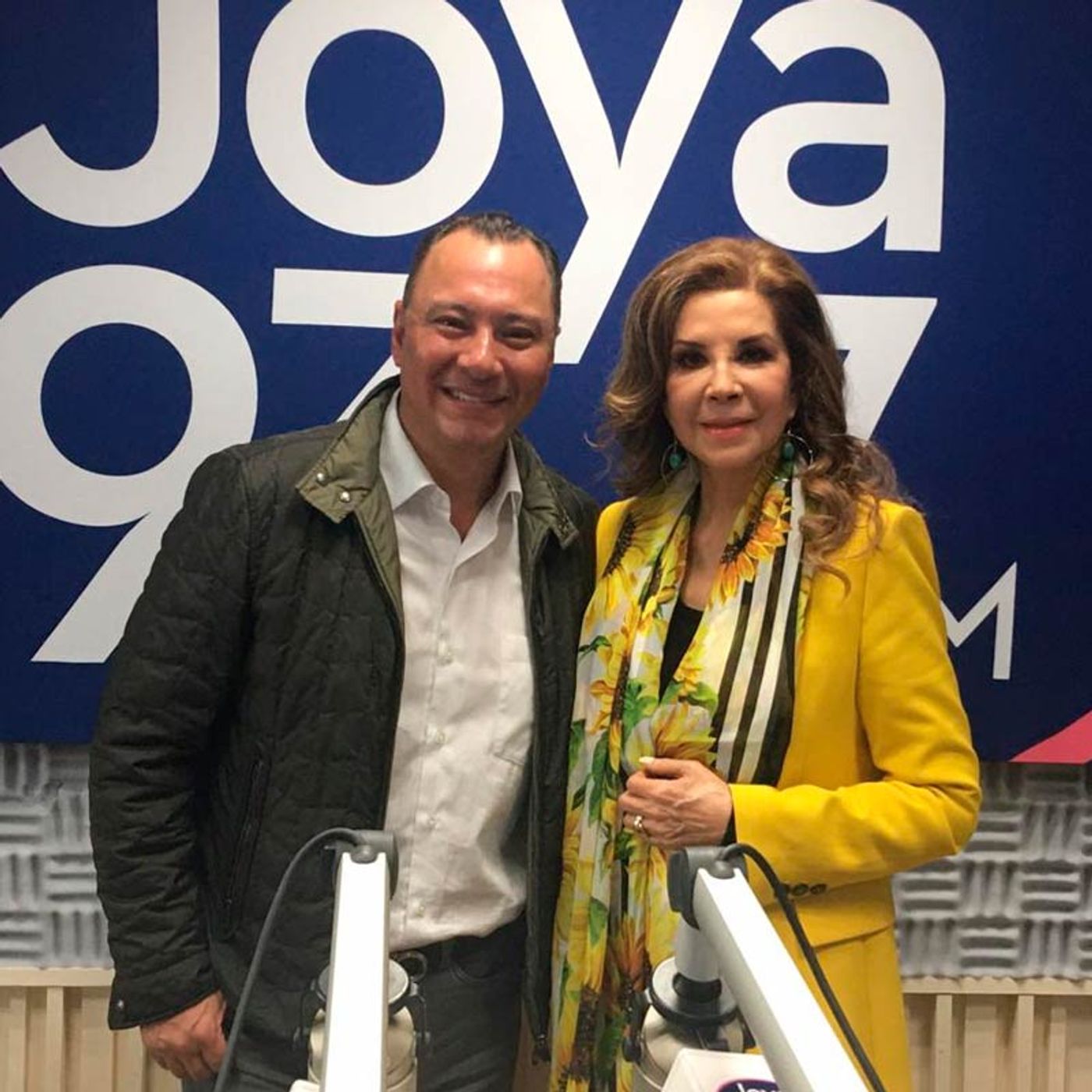 Hoy Con Mariano