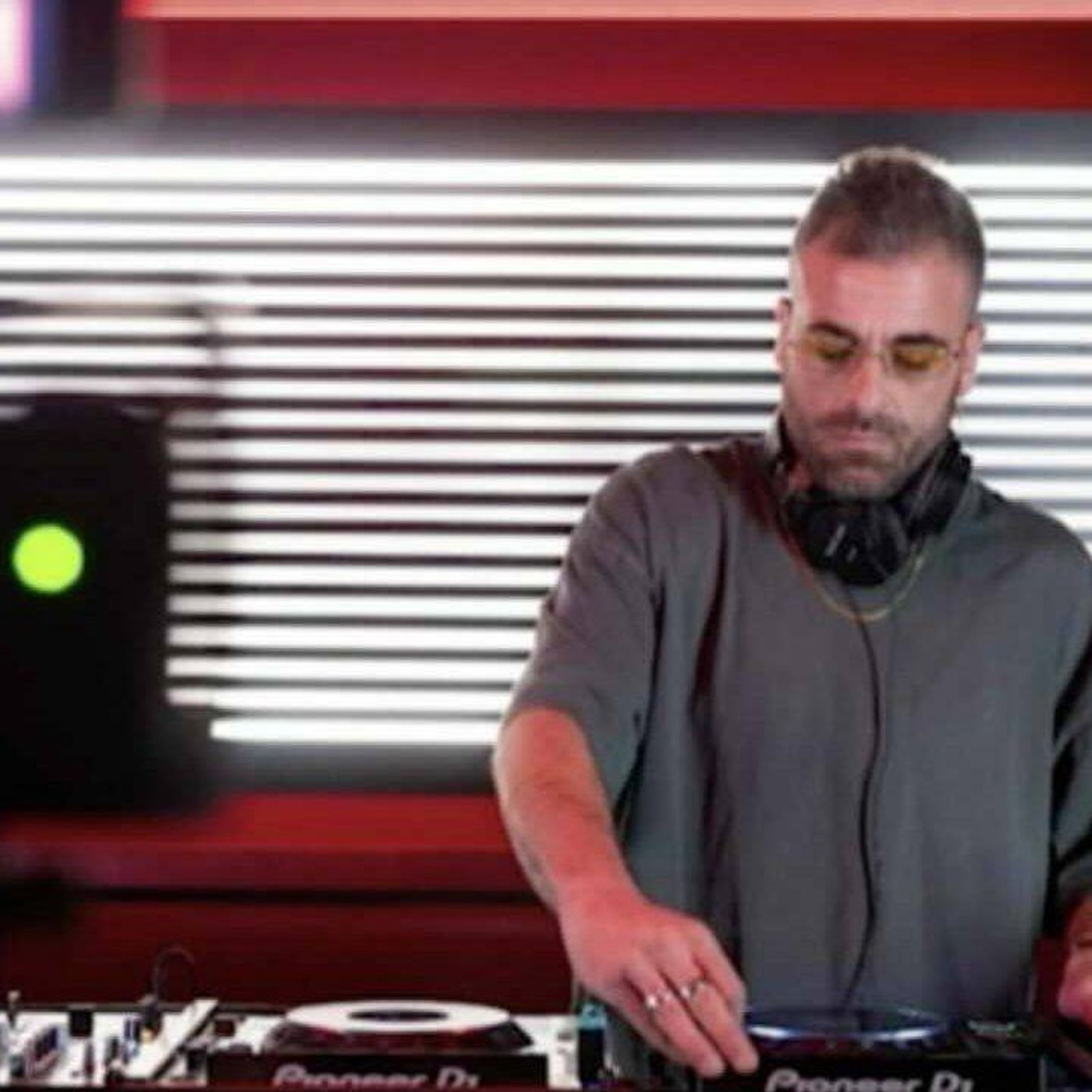 Dj Godzi: la famiglia denuncia presunte violenze e ipotizza il reato di tortura episode artwork