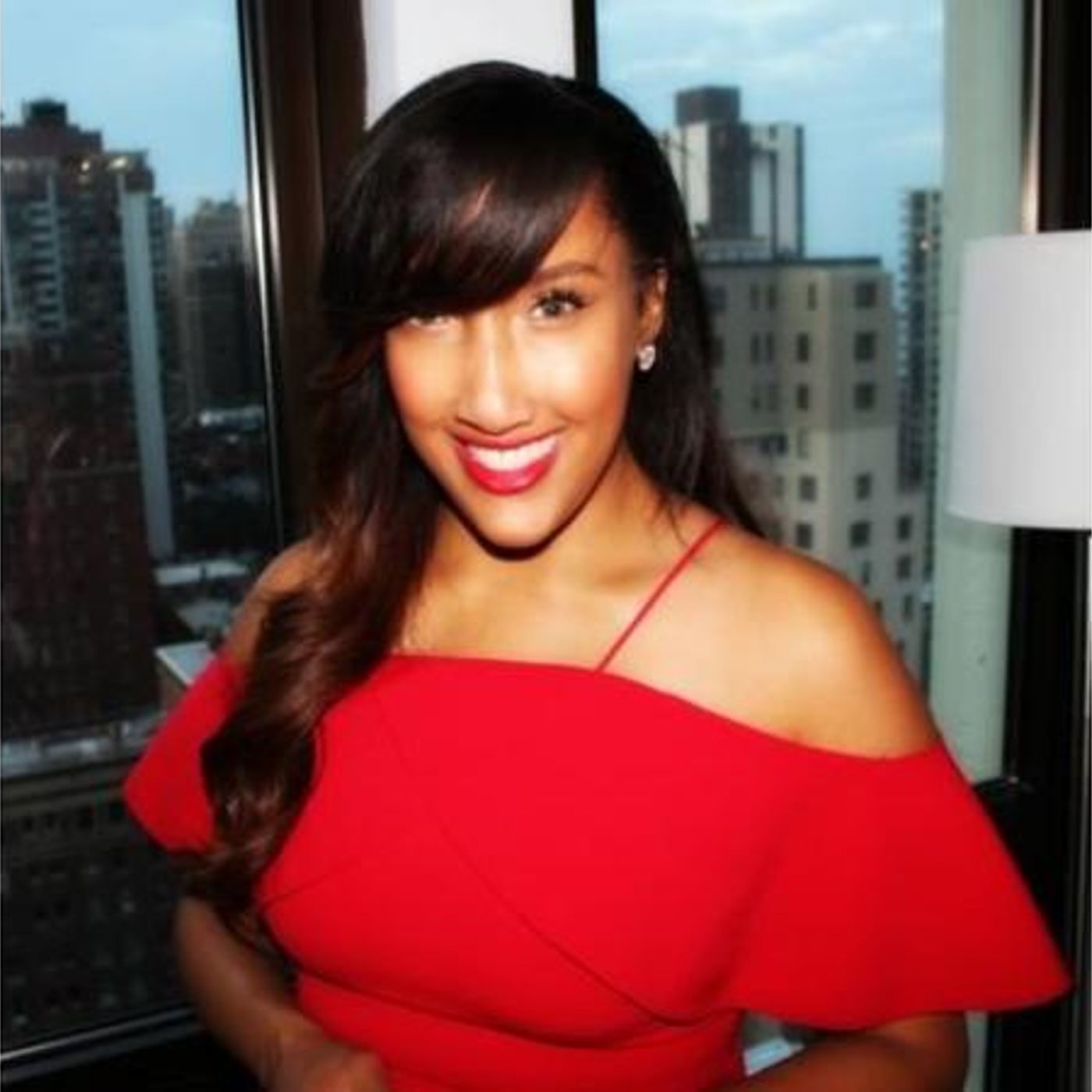 The Robinson Show Episode 398 May 3rd, 2023 with Jennifer Mercedes episode artwork