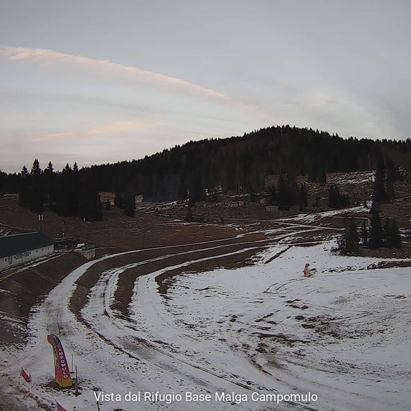Altopiano senza inverno: piste a macchie e caldo. Ma la neve potrebbe arrivare