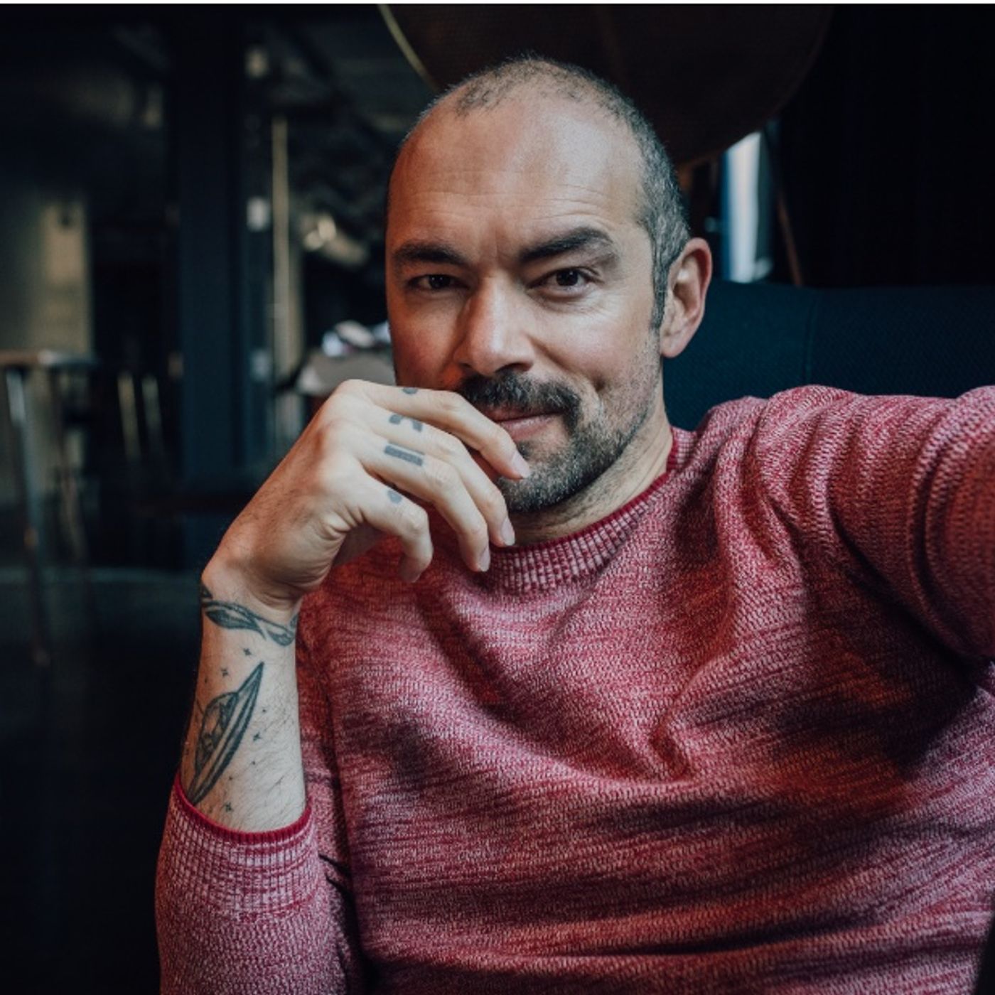 “Extrañare dormir todas las noches en mi cama”: Santiago Cruz