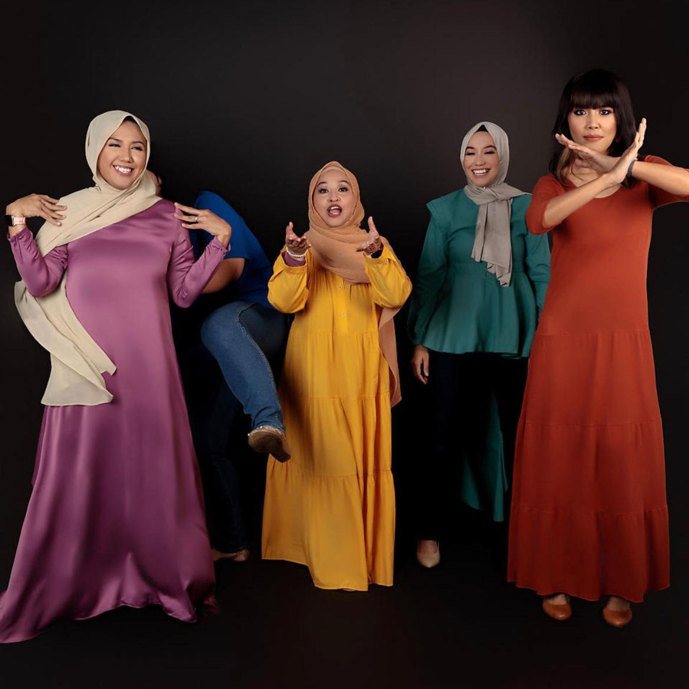 A Mom Us The Podcast