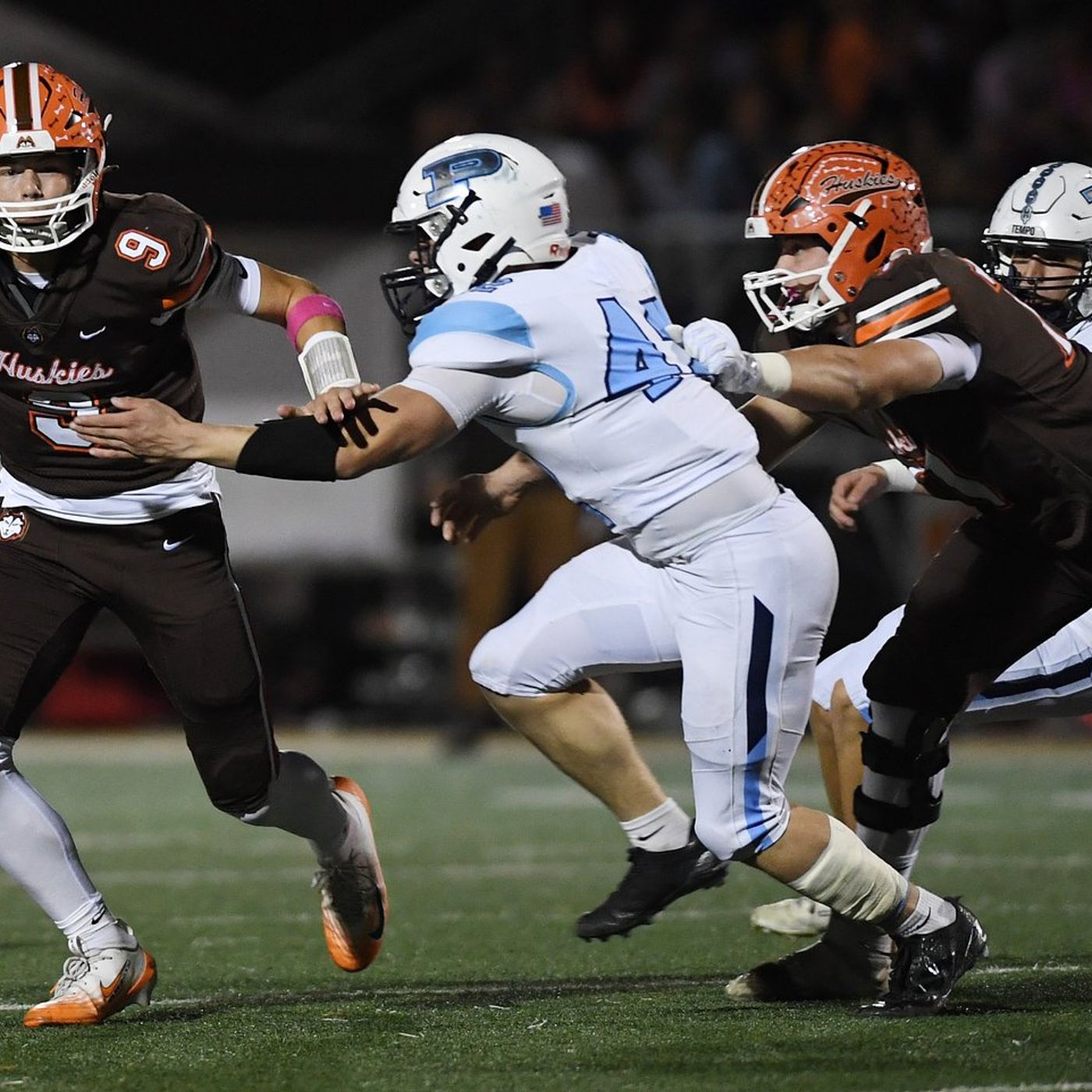 Jake Nawrot throws 3 touchdowns, runs for 2 more as Hersey stuns Prospect in fourth quarter episode artwork