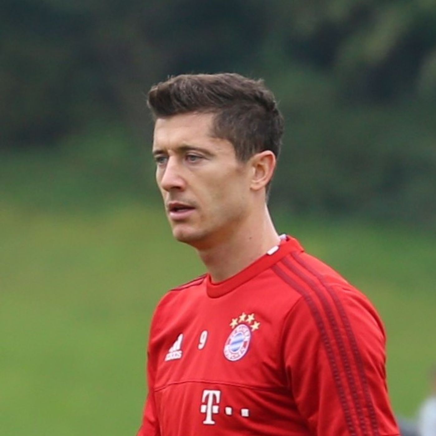 Robert Lewandowski y G2A: Conexión entre el Fútbol y los Esports episode artwork