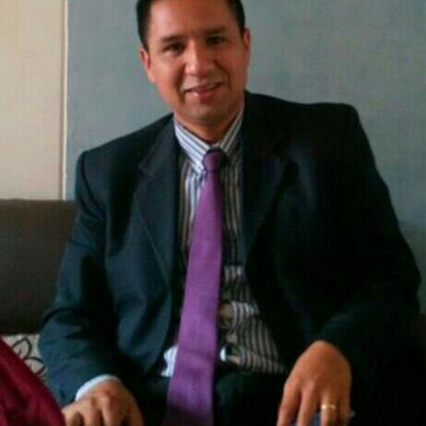 Eres UNA pERSONA iNVITADA A dESPERTAR TU poder