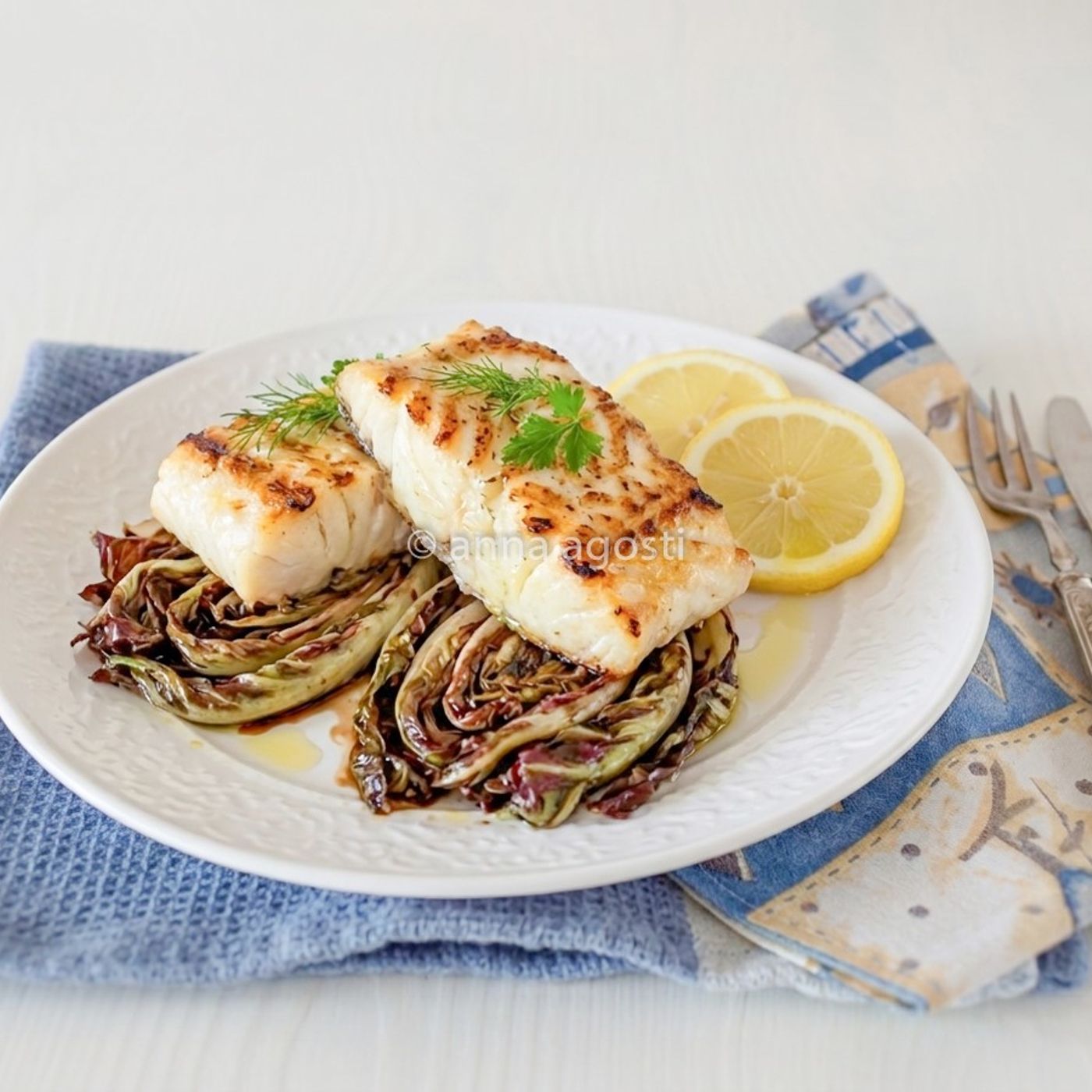 MERLUZZO GRIGLIATO E RADICCHIO CARAMELLATO AL VINO ROSSO
