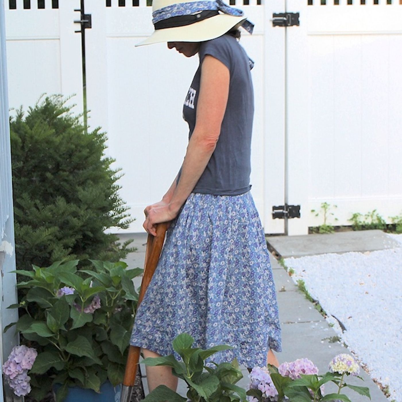 How to Avoid Being a Stereotypical Housewife How to Avoid Being a Stereotypical Housewife