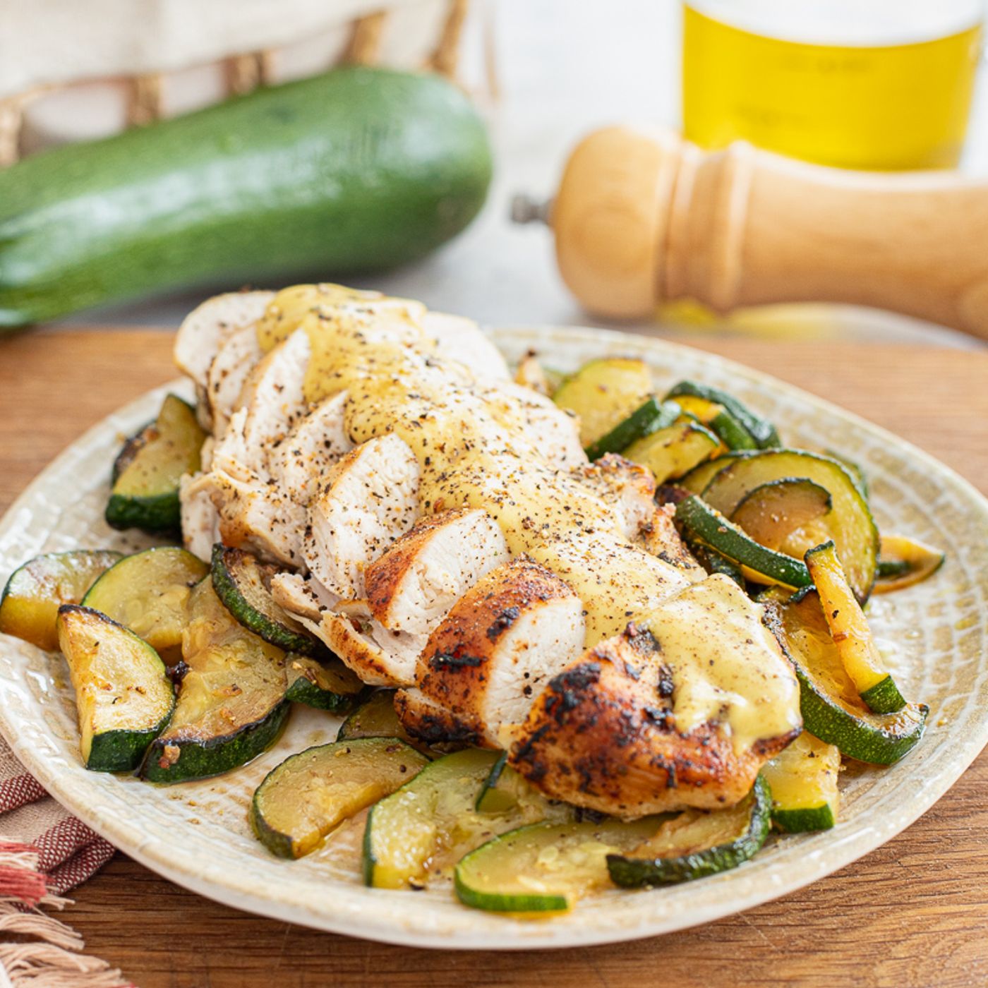 Tagliata di pollo con zucchine episode artwork