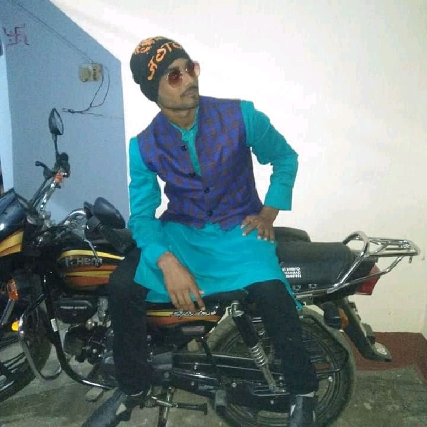 Abhinaw Raj Jha\'s podcast