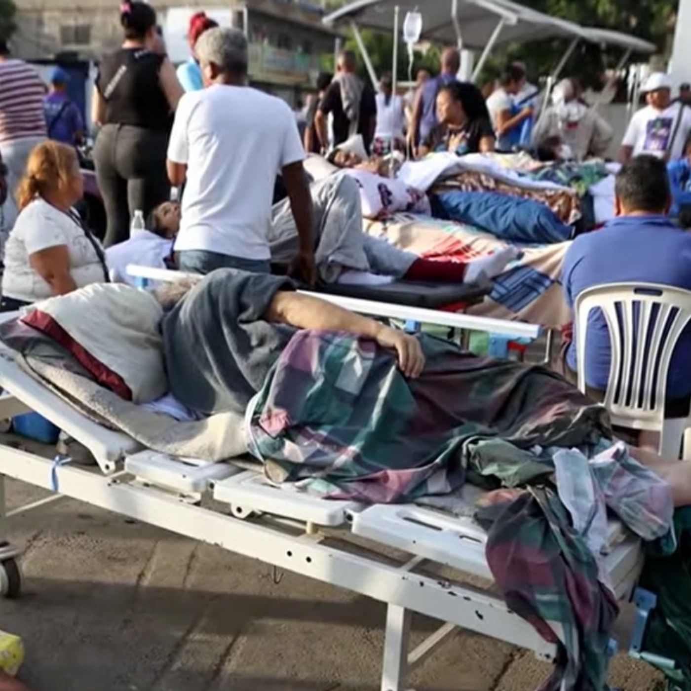 Sisma Venezuela: si cercano ancora dispersi. A La Guaira è allarme sciacalli episode artwork