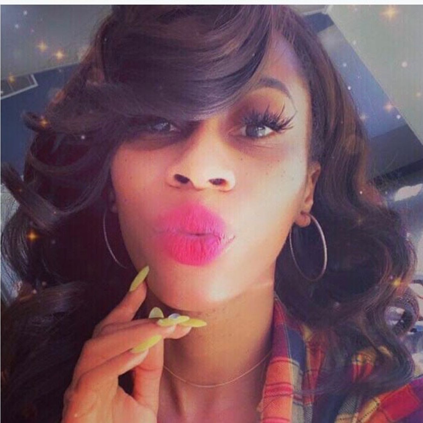 Camille Collinsworth joins me at The Table on My Worthless 2cent Table Talk