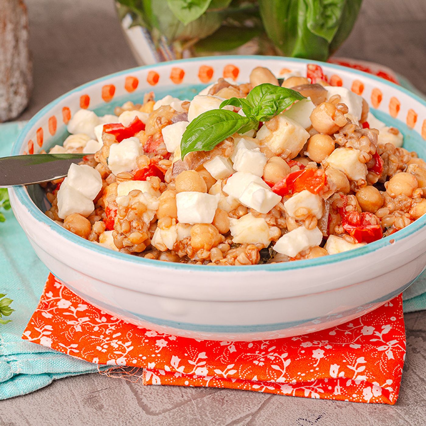 Insalata di farro con melanzane e ceci episode artwork