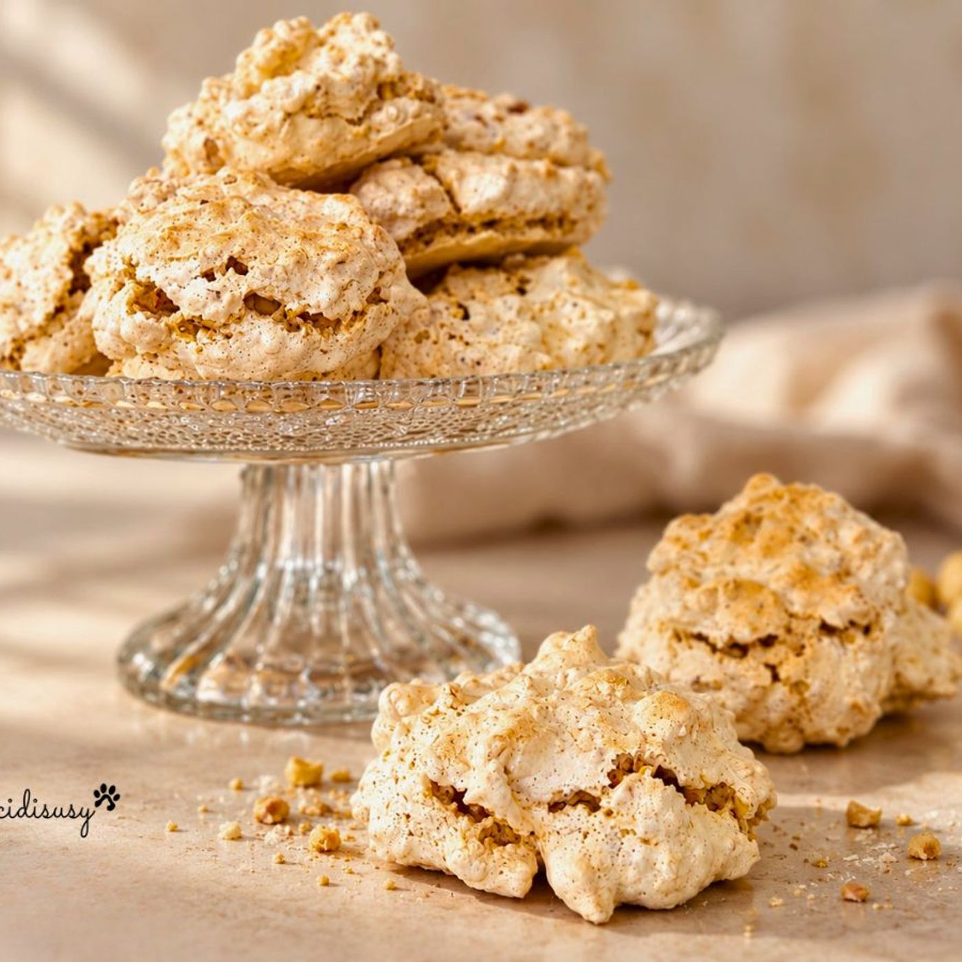 Brutti ma buoni alle nocciole: biscotti con 3 ingredienti episode artwork