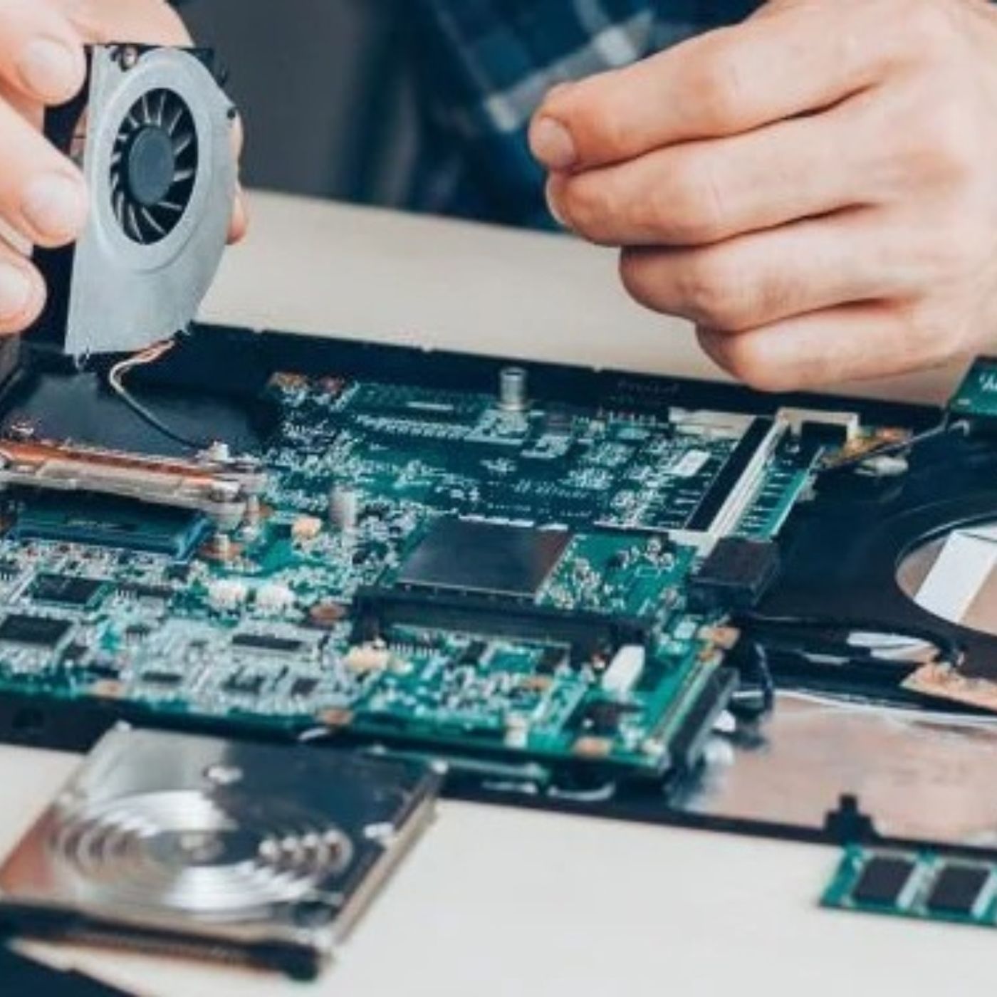 Laptop Fan Not Working? Listen Before You Panic! episode artwork