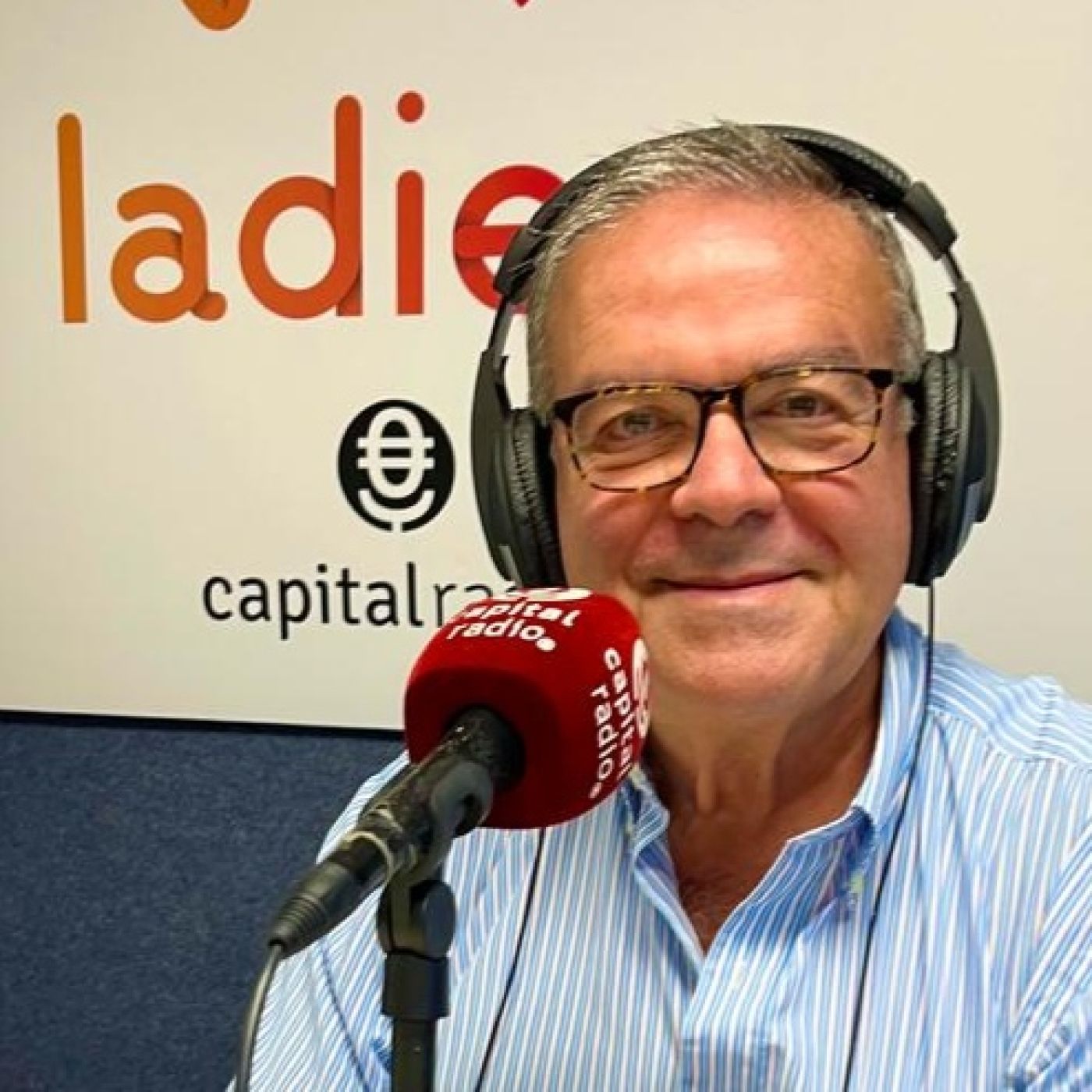 La Diez Capital Radio