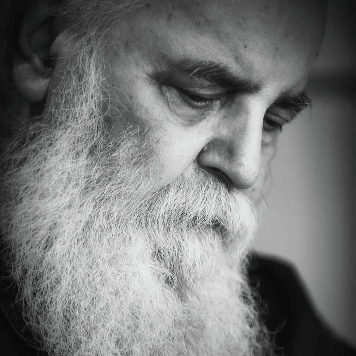 این ۶ دکلمه ی هوشنگ ابتهاج را گوش دهید