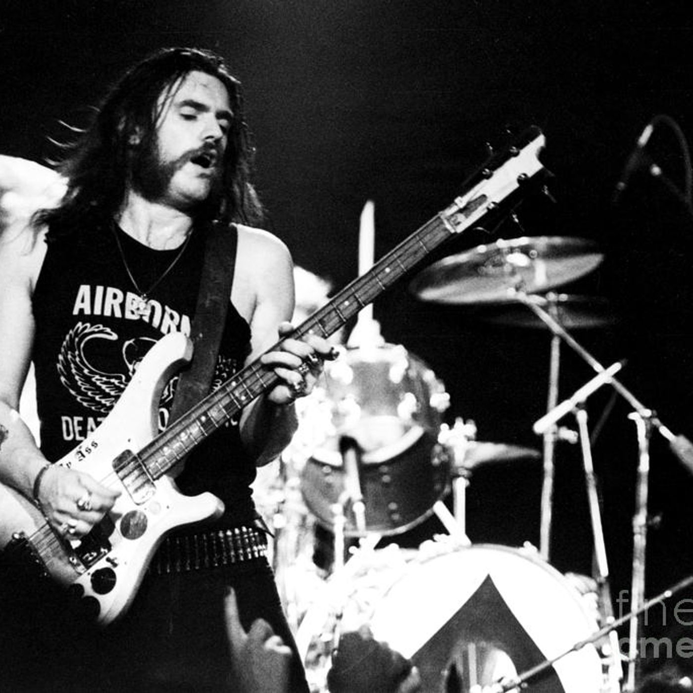 CLASSICOS DO ROCK O PODCAST #1370 #Motorhead #Queen #Slash #novatemporada #familiaclassikera CLASSICOS DO ROCK O PODCAST #1370 #Motorhead #Queen #Slash #novatemporada #familiaclassikera