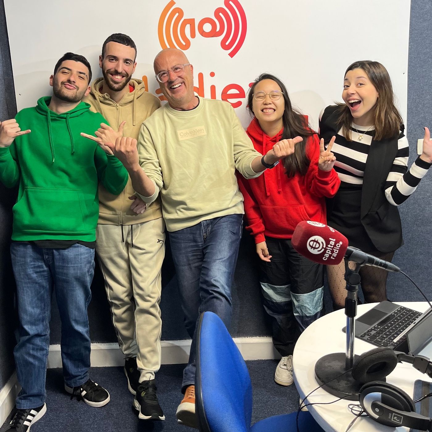 La Diez Capital Radio