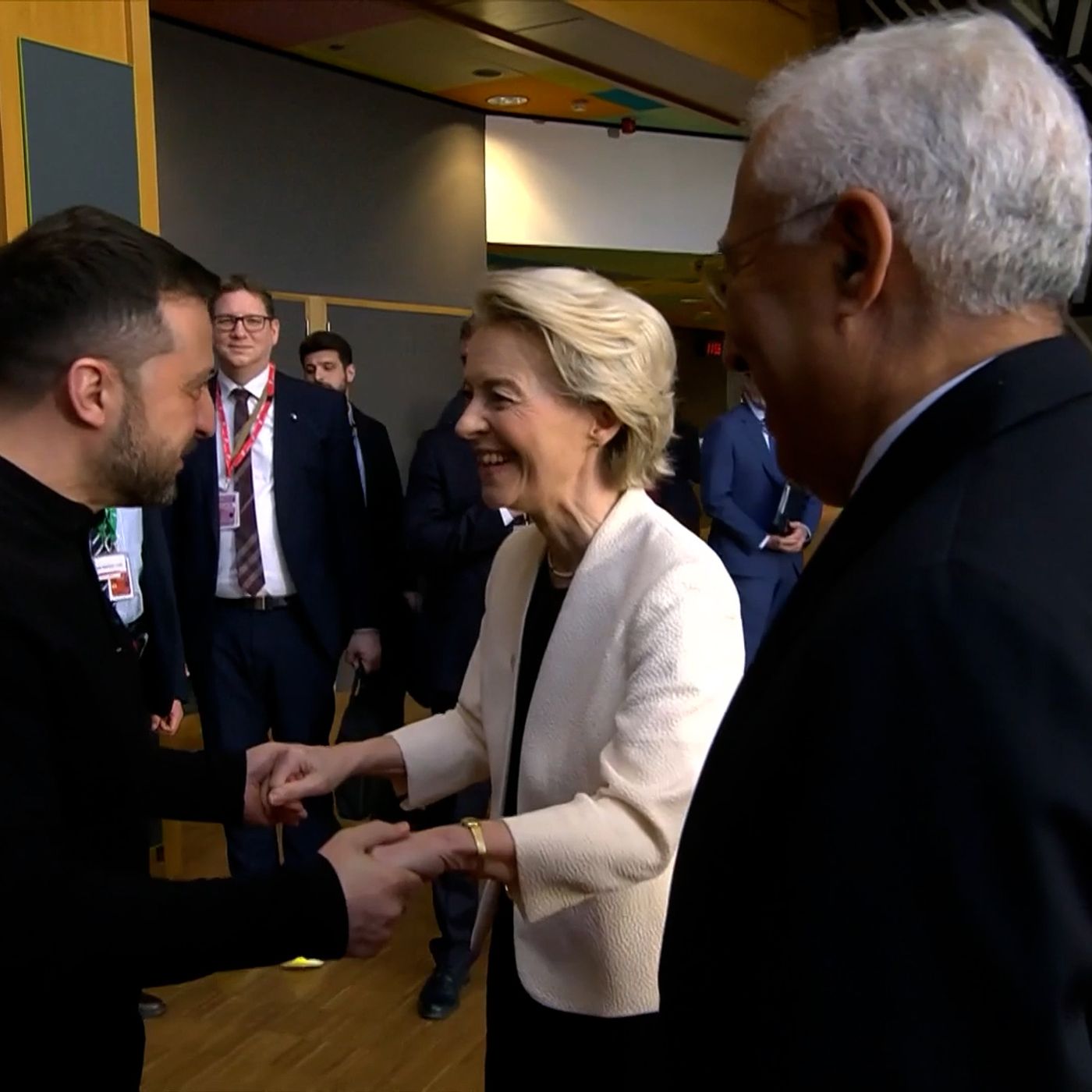 Los entresijos y consecuencias del Rearme de Europa con Román Ortiz