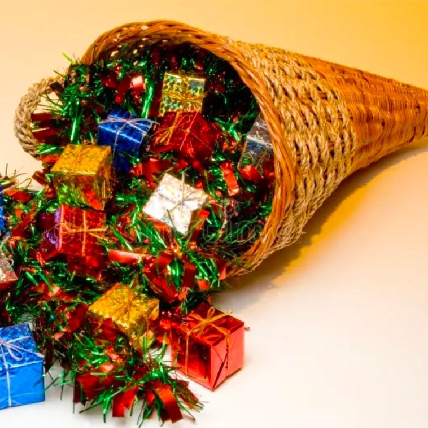 Episode 349 - Pre-Christmas Cornucopia!