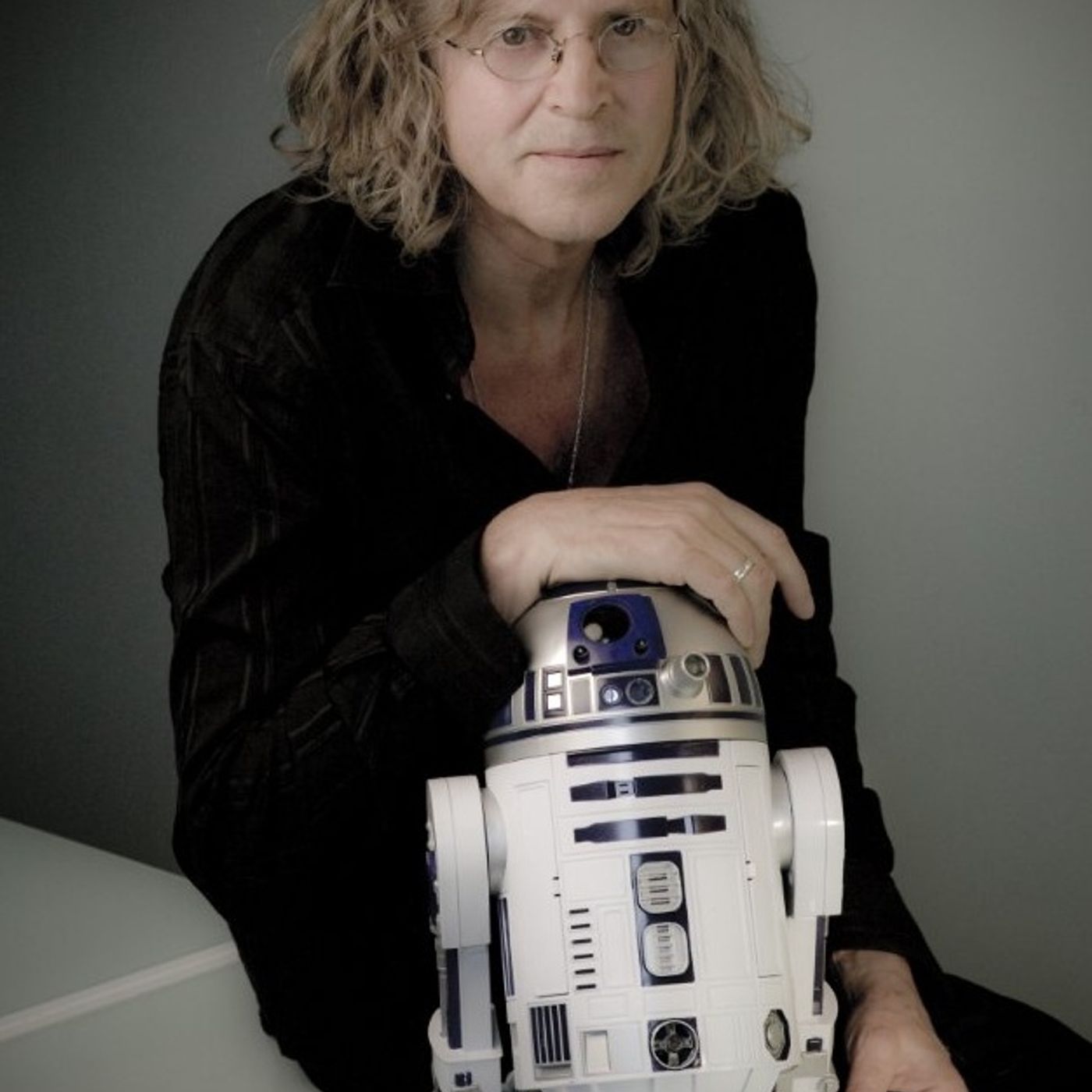 SMC Starlight w/Candice Anne Marshall ft. Guest Roger Christian