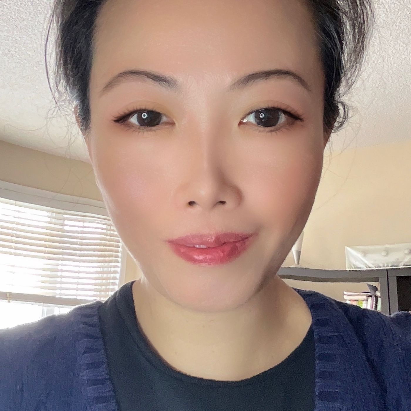 中女生意經 + 傾國傾城 (廣東話)