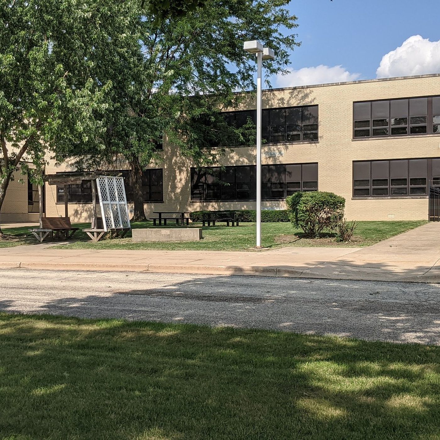 Oswego District 308 moving ahead to transfer property for development of former junior high episode artwork