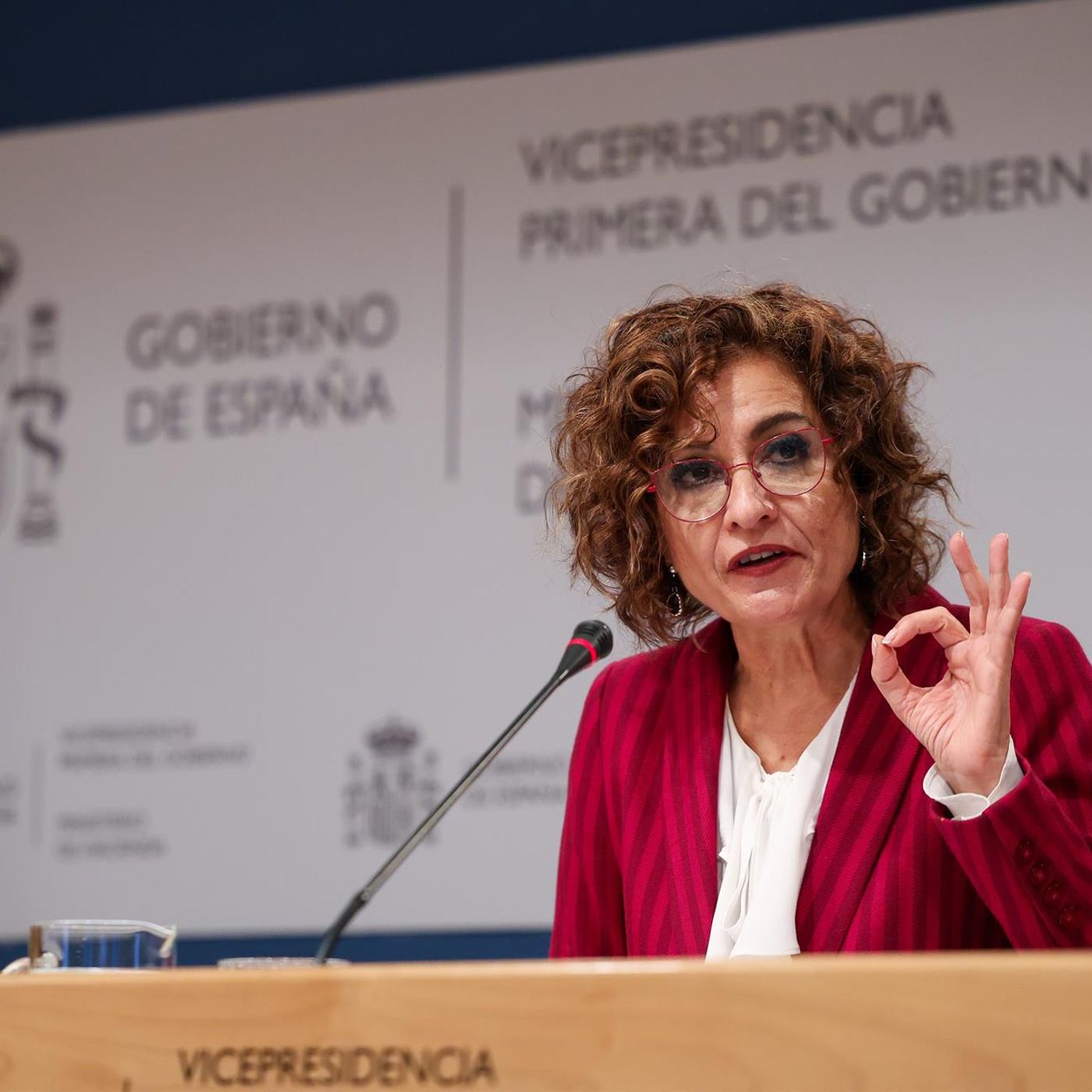 Tertulia: La financiación autonómica, las críticas de las comunidades del régimen y la actualidad de Irán (14/01/26) episode artwork