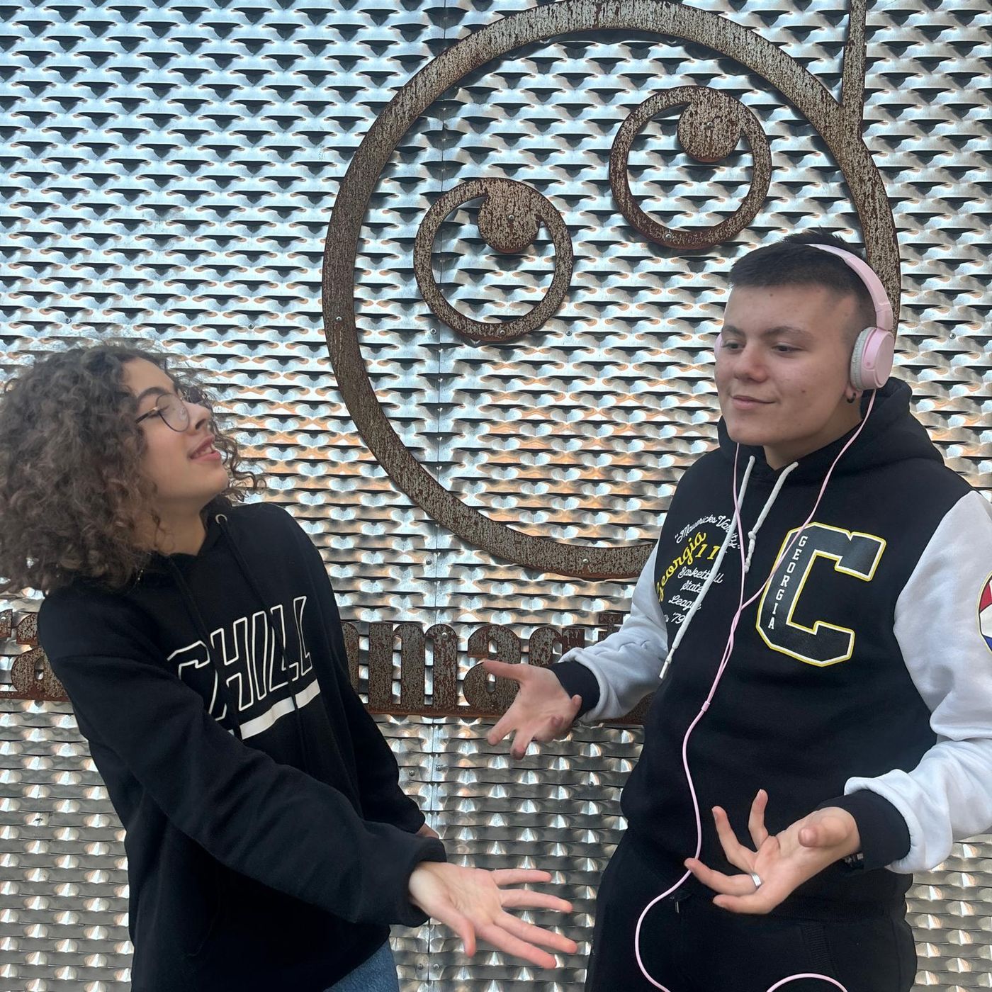 #Navile Musica litigiosa