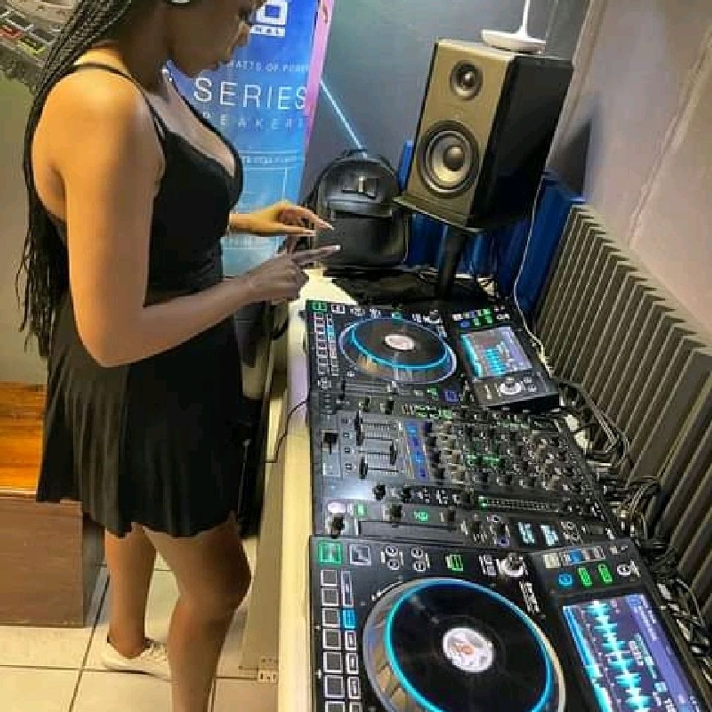 Khayalethu Sibangweni\'s podcast