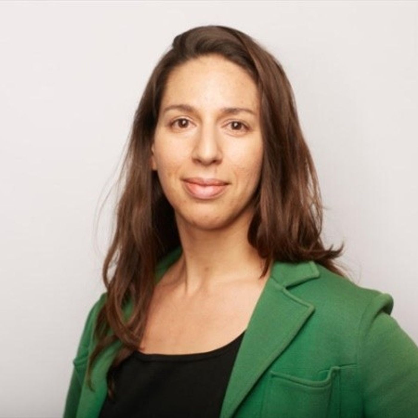 From Studio to CEO: How Nicole Scuderi Is Redefining Leadership in the Arts & Culture Industry episode artwork