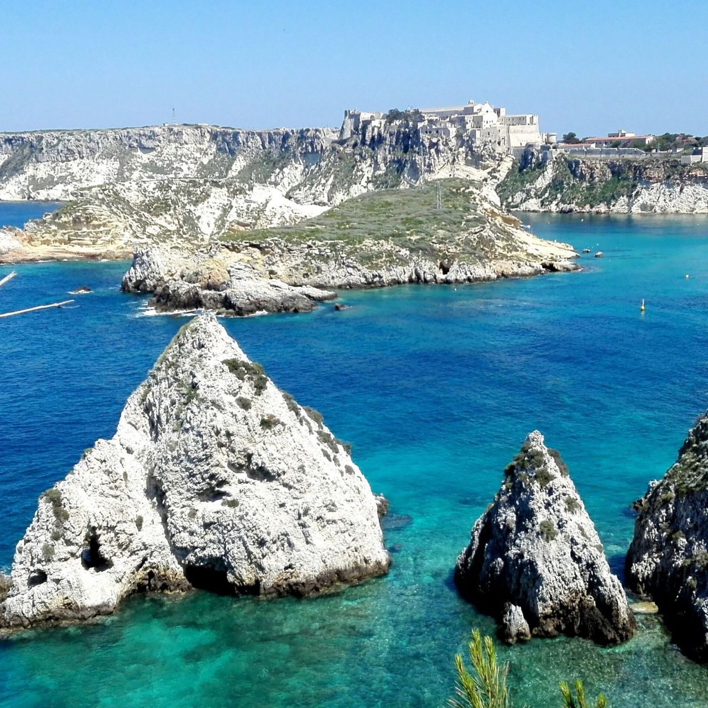 1. Italia