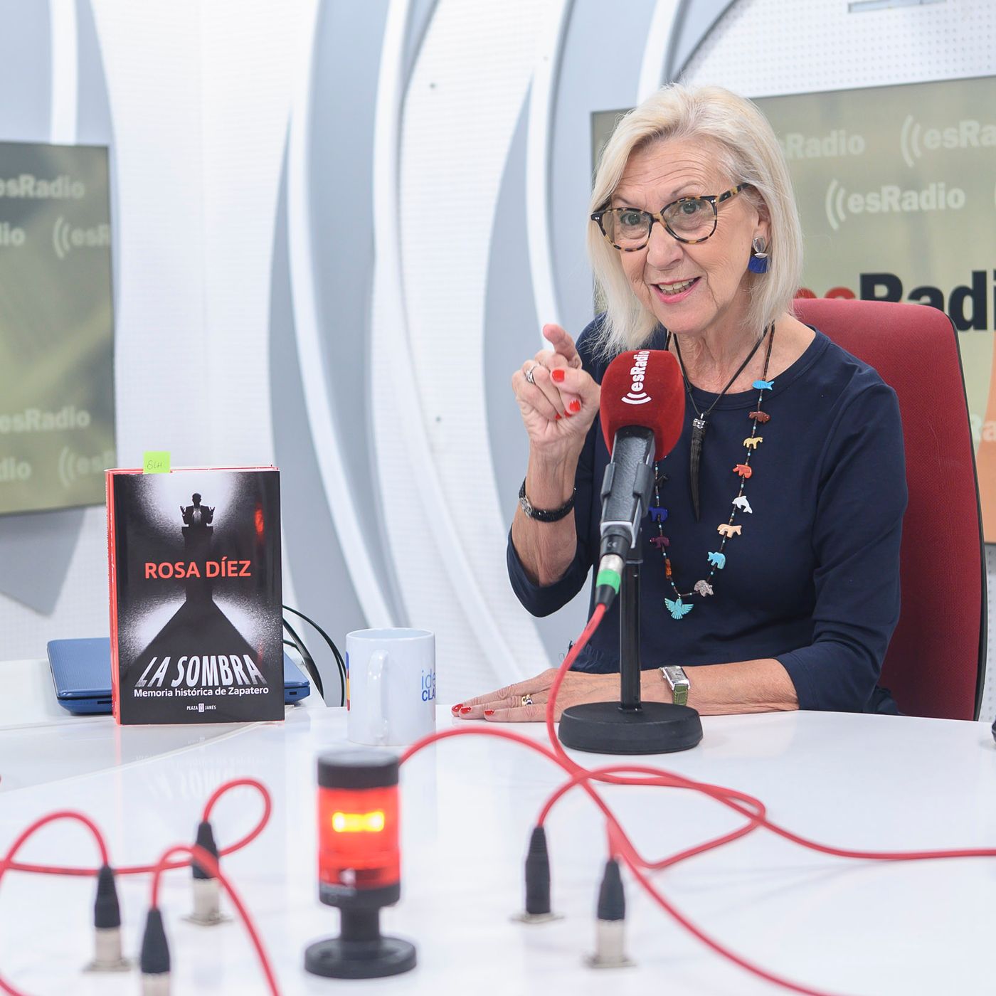 Rosa Díez: "Pepe Blanco hizo de mediador entre Sánchez y Zapatero para hacer negocio"