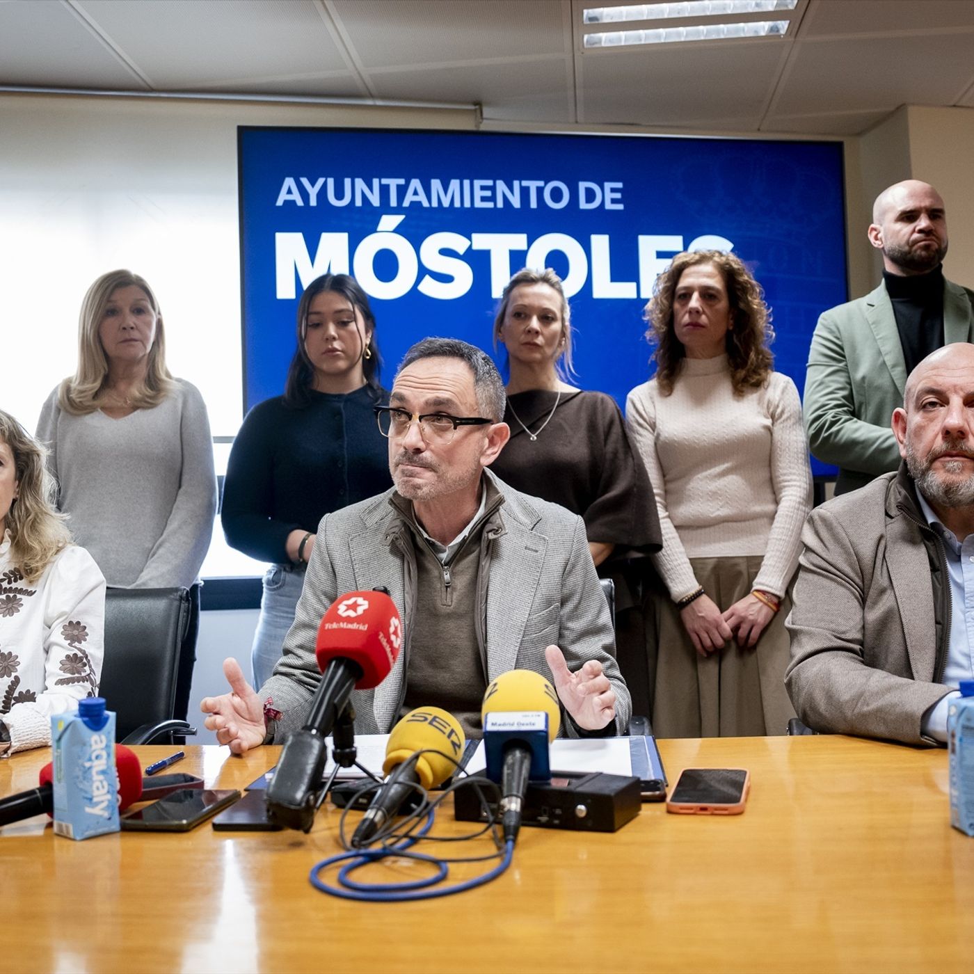 Editorial Luis Herrero: La exedil de Móstoles denunciará al alcalde por presunto acoso sexual