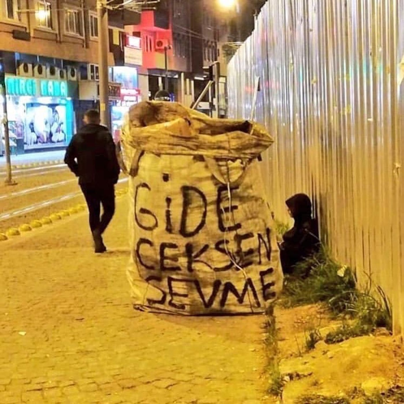 unutmak istiyorum