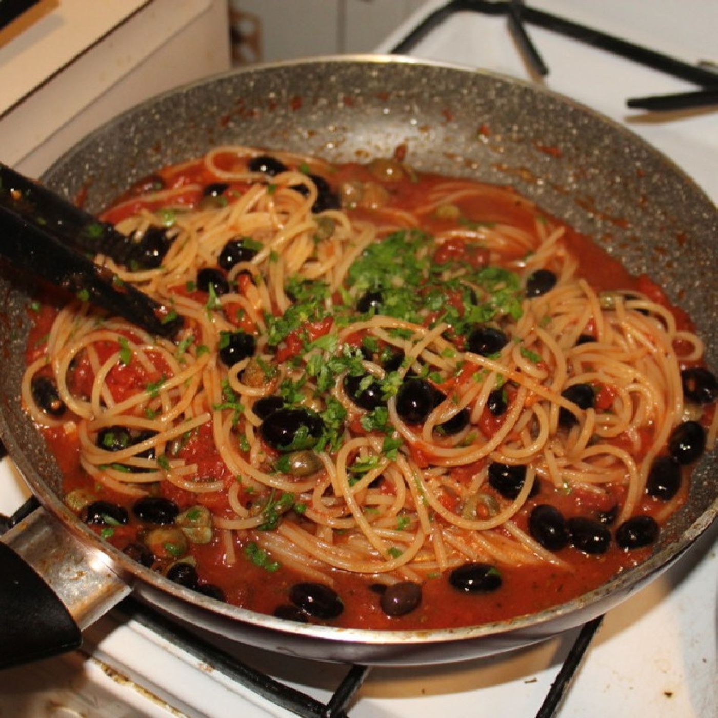 La cucina e le bestemmie di Pizzakaiju