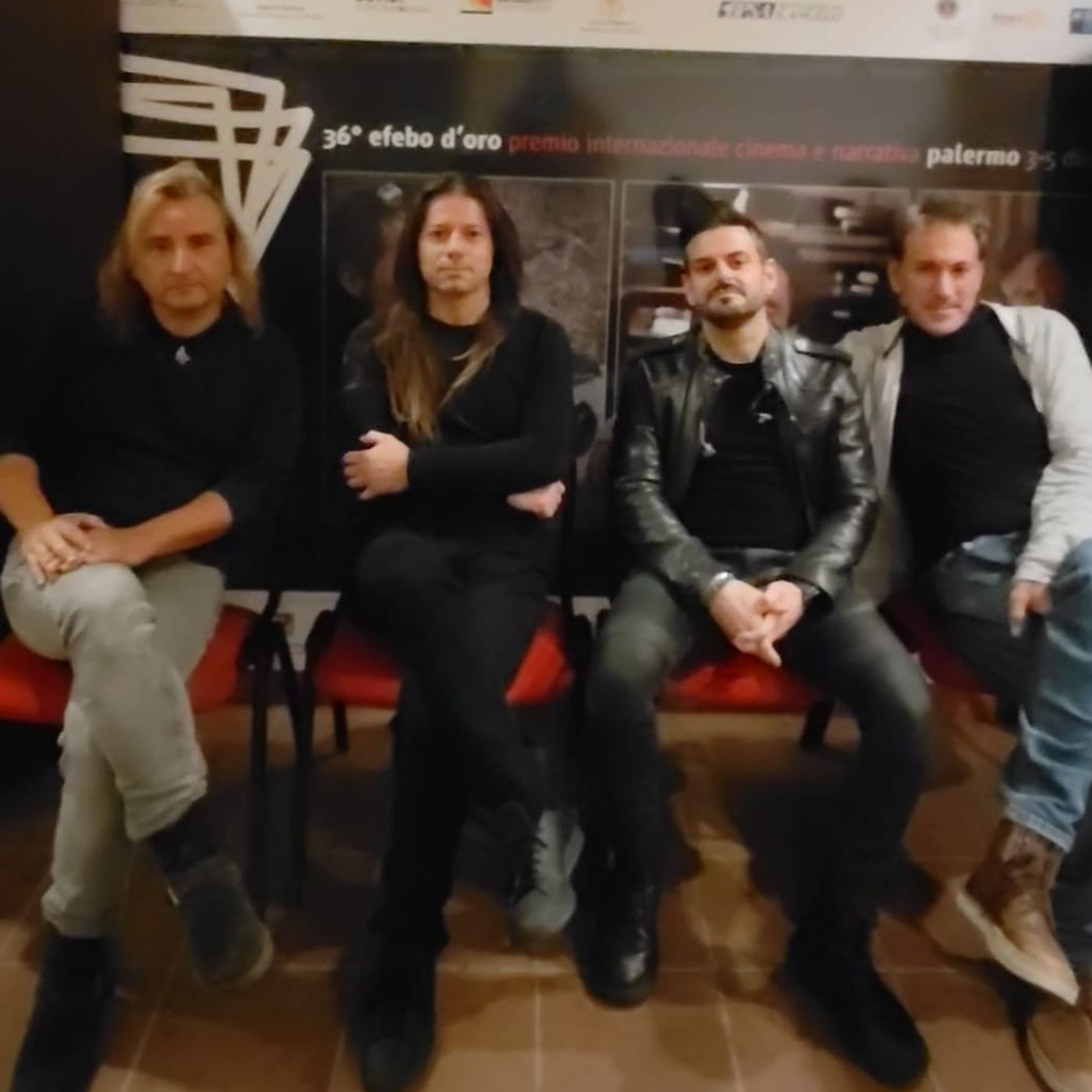 WHYNOX, rock “eclettico” da Palermo: tra live, contaminazioni e il singolo “Eclettica” episode artwork