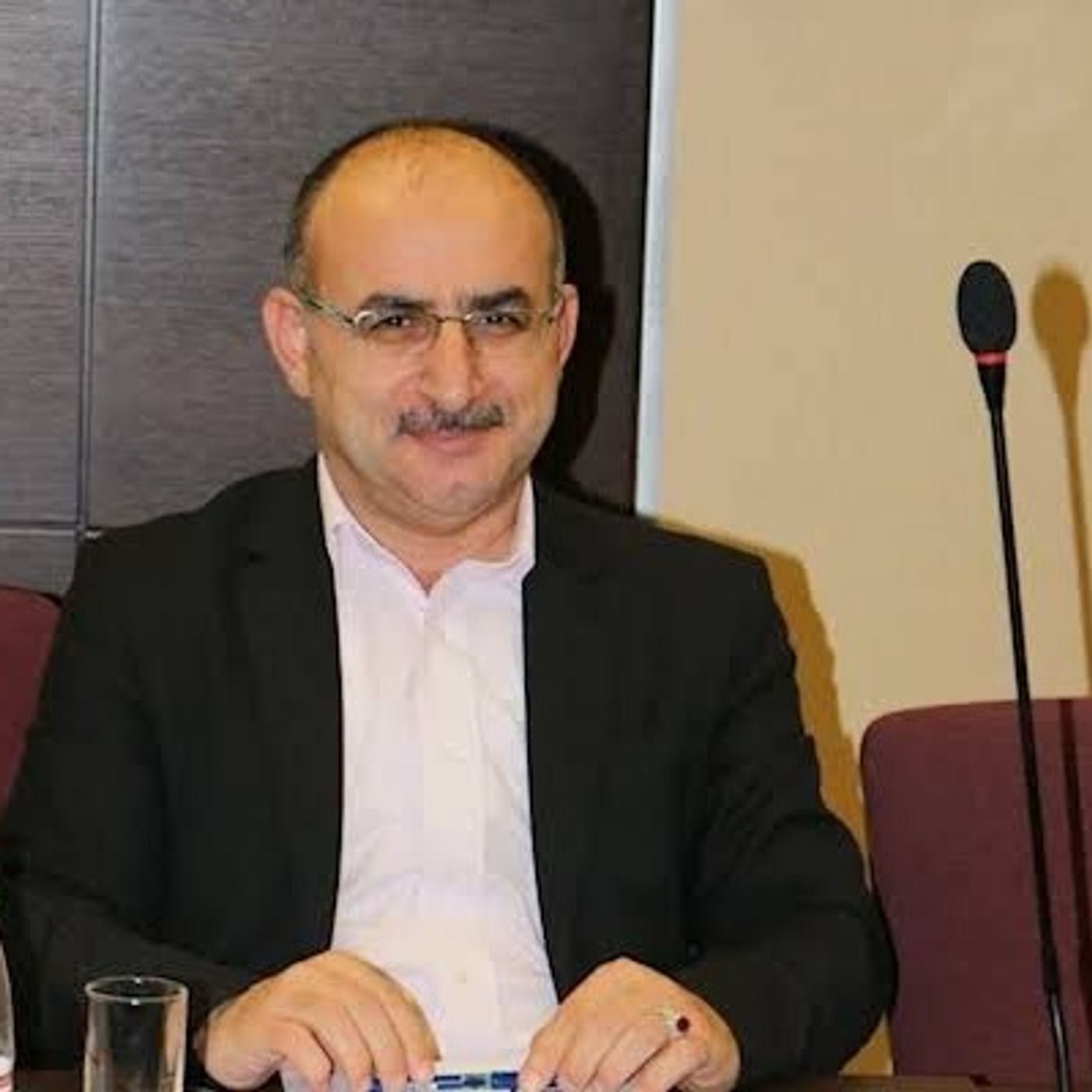 نداءات الهوية: العرب ومحددات التفكير في الهوية الوطنية | عقيل سعيد محفوض