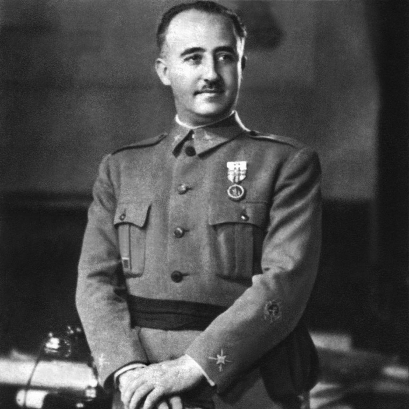 Francisco Franco e la guerra civile spagnola episode artwork