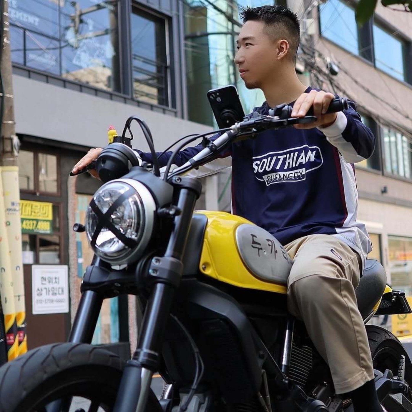 SOUTHIAN - Subculture Space - Owner JINU - Graffiti, Music & Motorbikes - Artists LAZY & BOTES - Busan - [ SOUTH KOREA ] episode artwork